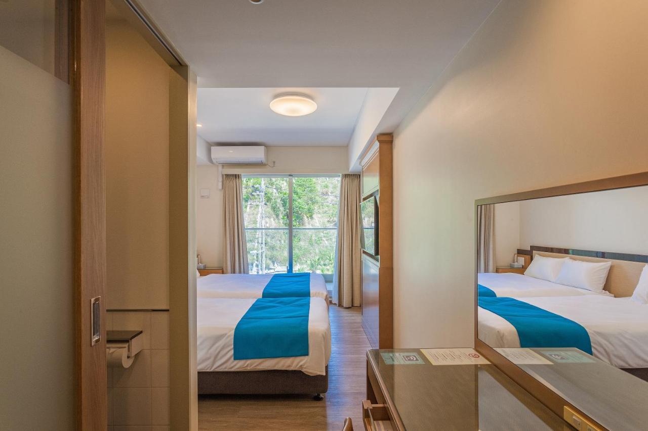 Kariyushi Lch. Resort Наго Экстерьер фото